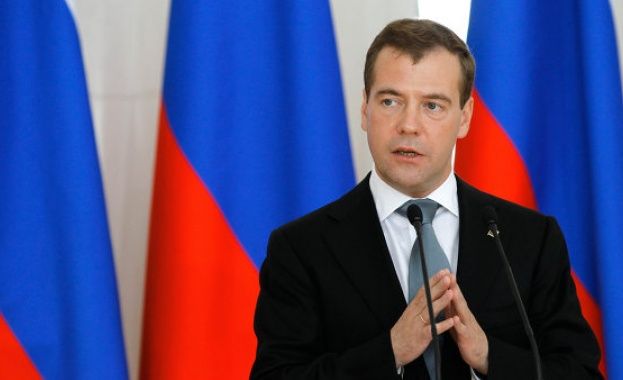 Бившият руски президент Дмитрий Медведев заяви, че Москва има право