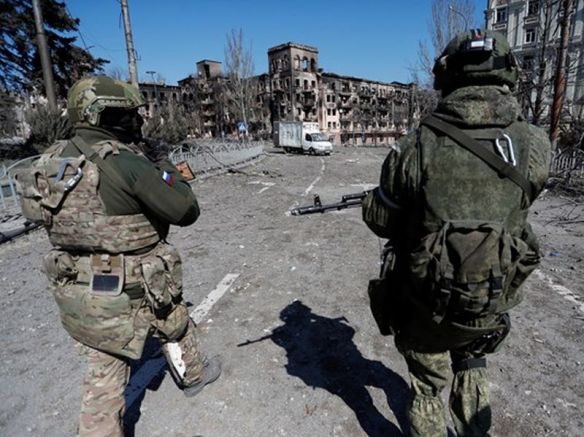 Руските окупатори строят укрепления във временно окупираната част на Запорожка