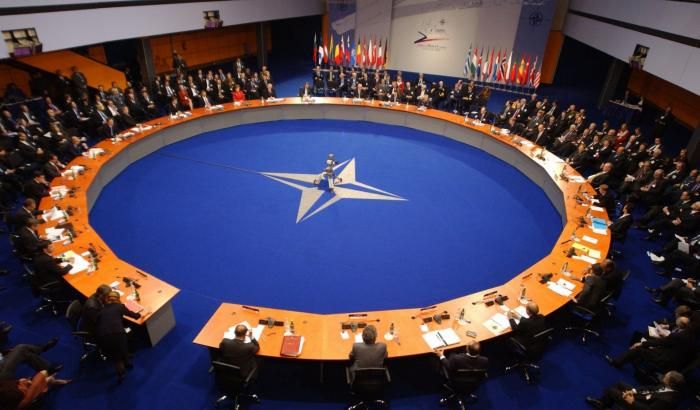Министрите на външните работи на НАТО които се събраха вчера
