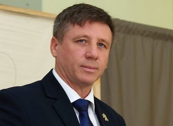 Николай ВасилевПредизвикан от водещия на Панорама по БНТ да посочи