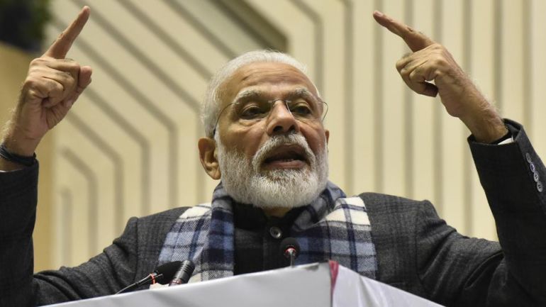 Партията на премиера Нарендра Моди печели сериозно мнозинство на изборите