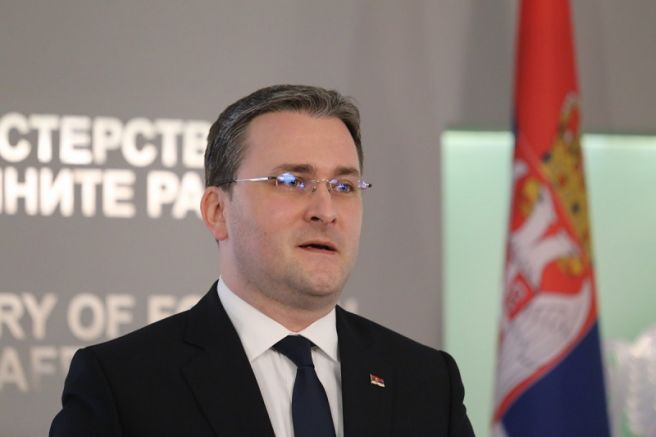 Сърбия, въз основа на международното право“, не може да приеме