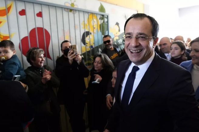 Днес кипърците избраха осмия президент на страната за следващите 5