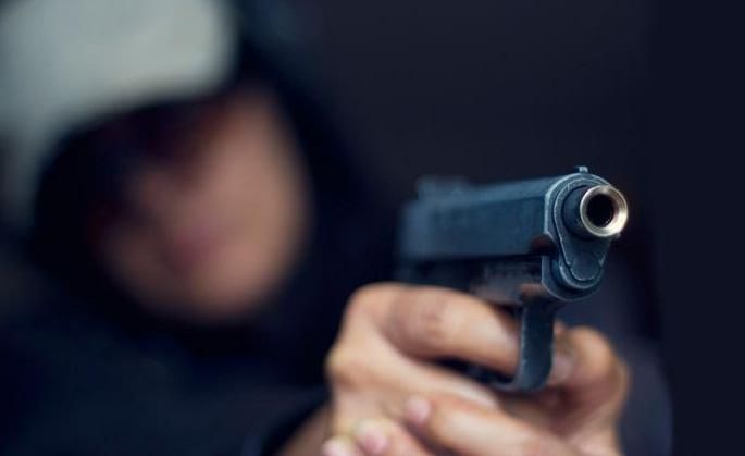 19 годишният младеж който беше прострелян от полицай след неподчинение на