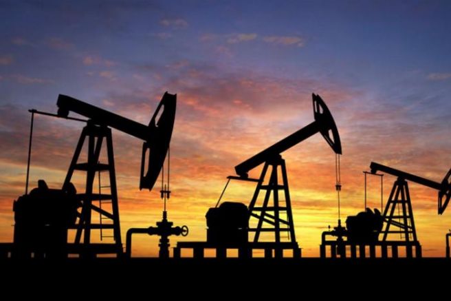 Цената на американския суров петрол West Texas Intermediate падна под
