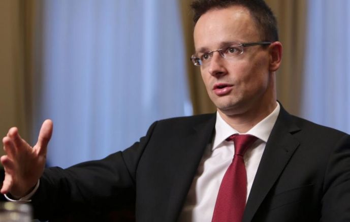 Унгарският министър на външните работи Петер Сиярто заяви че Унгария