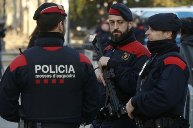 Испанският министър на вътрешните работи каза че поредицата от писма