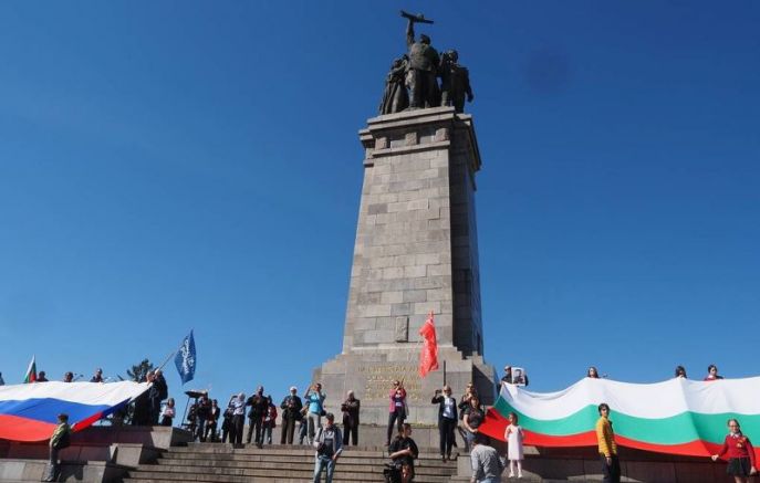 Първа стъпка към премахването на Паметника на Съветската армия от
