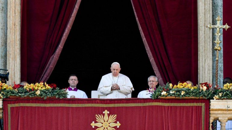 Папа Франциск призова за прекратяване на безсмислената война в Украйна