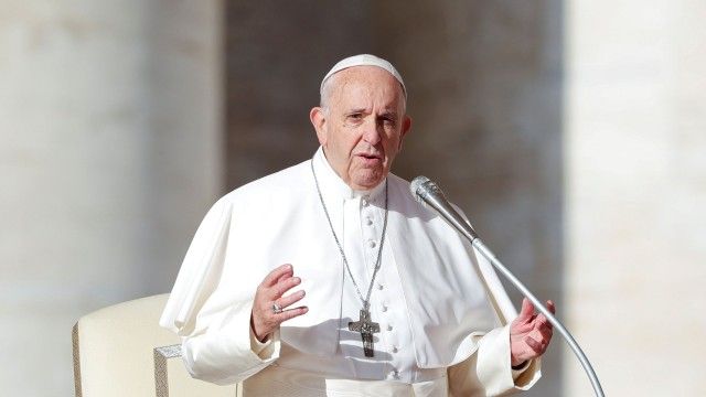 Папа Франциск осъди дезинформацията и фалшивите новини предаде БНР Дезинформацията е