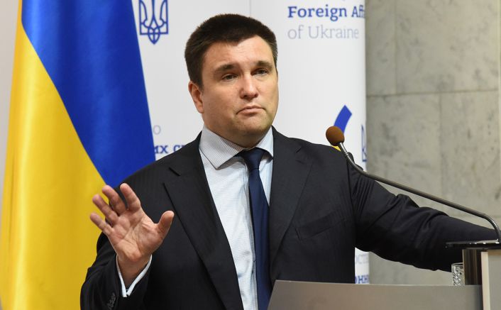 Русия гони естонския посланик с мотива че естонците искат да