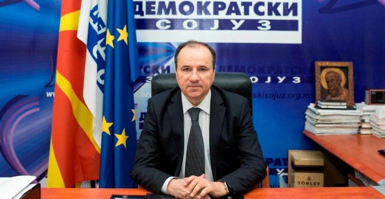 В парламента на Северна Македония премиерът Димитър Ковачевски  събра на