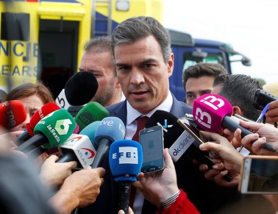 Премиерът на Испания Педро Санчес обяви предсрочни парламентарни избори в