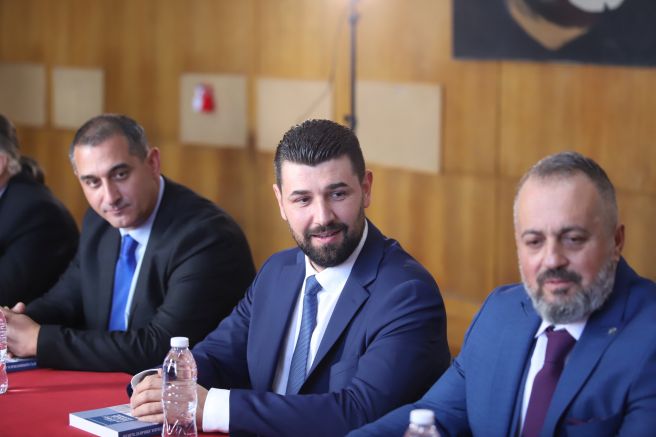 Българите в РС Македония нямат съмнения че българският премиер Кирил