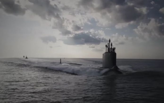 Русия сне от бойния състав на военноморския си флот тежката