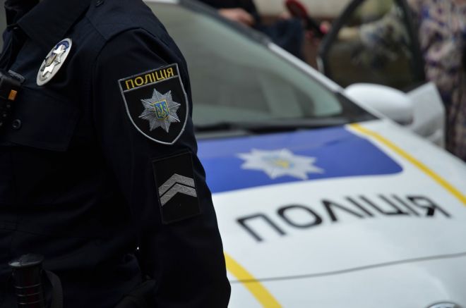 Войник от украинската национална гвардия простреля по неизвестни причини охранители