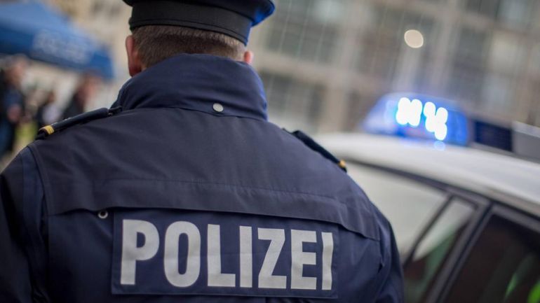 Управата на град Дуисбург и полицията провериха стотици жители на
