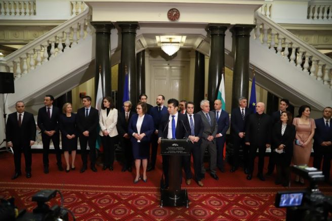 Коалиционен съвет по отбрана ще обсъди предложението на Демократична България