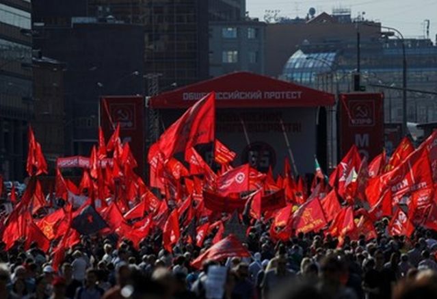 Над 600 демонстранти са били арестувани в 21 руски града,