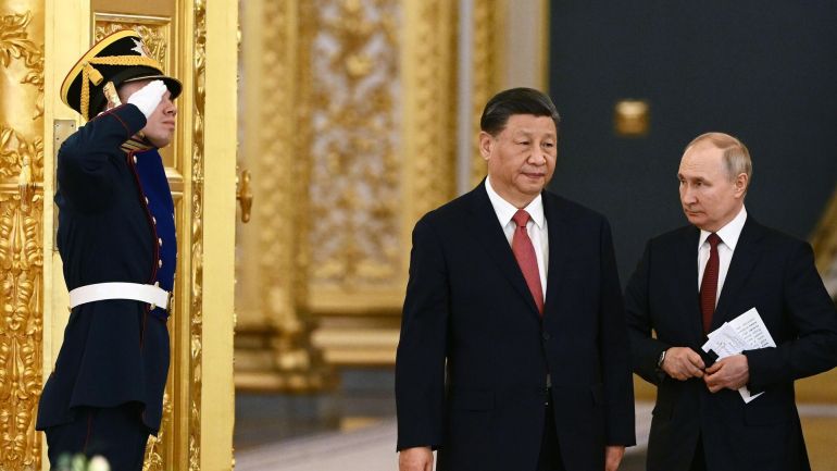Телефонният разговор който китайският президент Си Дзинпин проведе в сряда