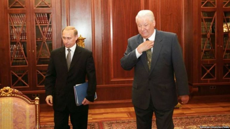 Елцин легитимира Путин в Кремъл