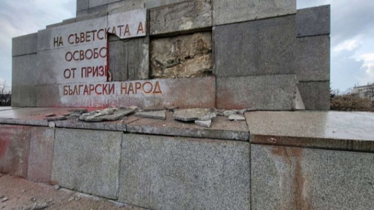 БСП прави общонационална подписка за запазване на Паметника на съветската