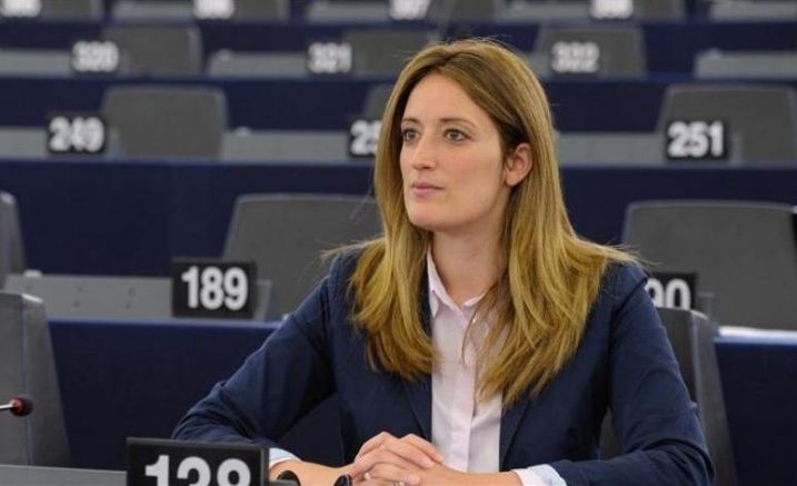 Eвродепутатите приеха доклад с предложения за промяна в договорите за