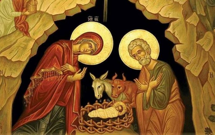 Православните вярващи в Украйна които досега празнуваха Коледа на 7