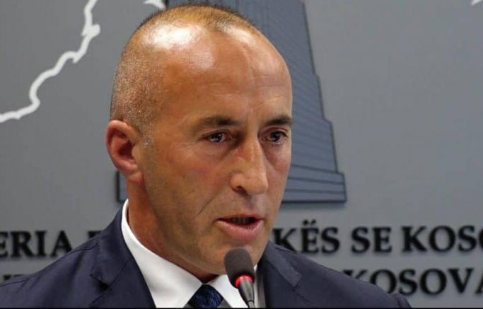 Премиерът на Косово Албин Курти обслужва интересите на Русия и