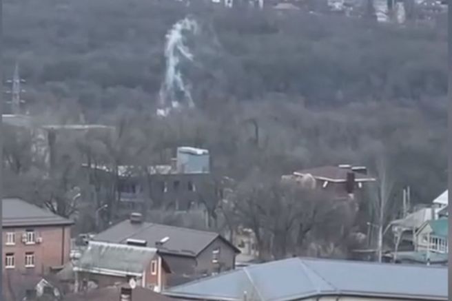 Мощен взрив разтърси руския град Ростов на Дон съобщи изданието
