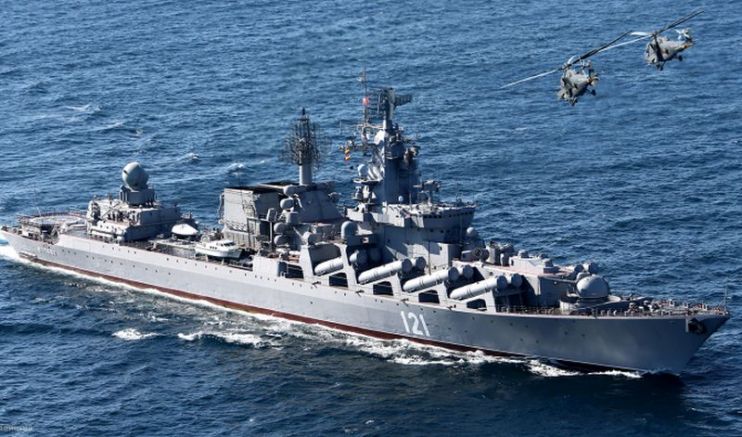 Руското министерство на отбраната съобщи че ракетният крайцер Москва е
