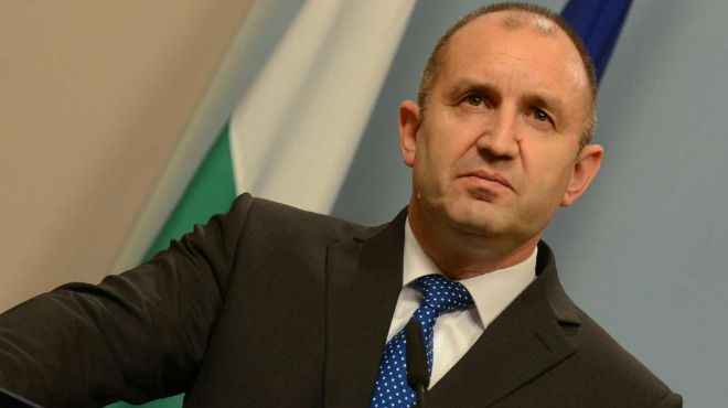 Българите искат да видят ясна политическа отговорност защото претенцията за