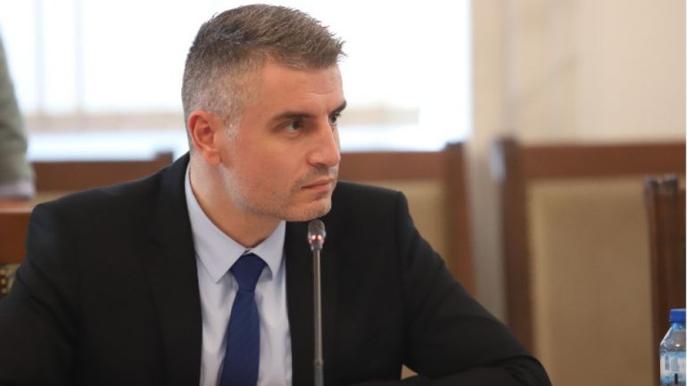 Депутатът от ПП Радослав Рибарски заяви пред БТВ че партията