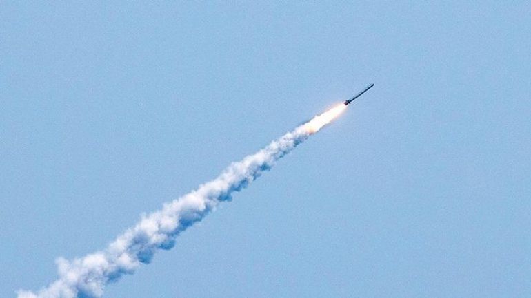 Руските военни атакуваха украинската Житомирска област с ракети изстреляни от