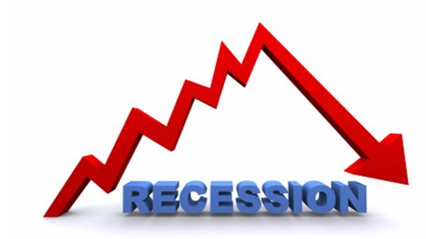 Еврозоната почти сигурно навлиза в рецесия, тъй като проучванията показват
