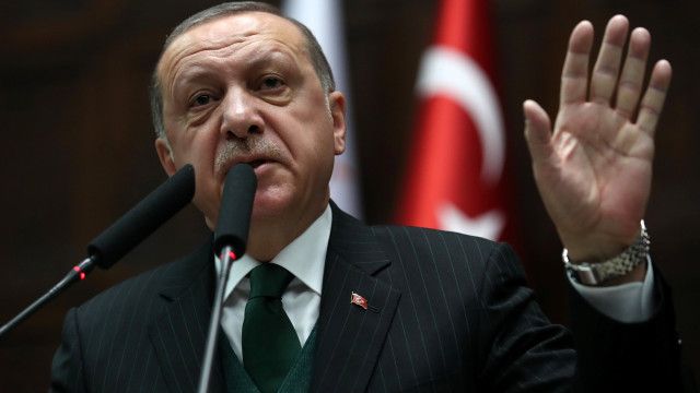 Турският президент Реджеп Тайип Ердоган е провел телефонен разговор с