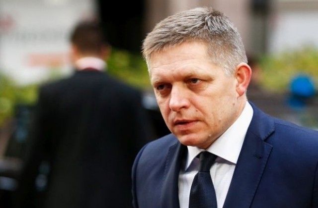Министър председателят на Словакия се е разминал на милиметри със