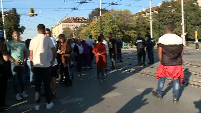 В София започна протест на роднини и колеги на шофьора