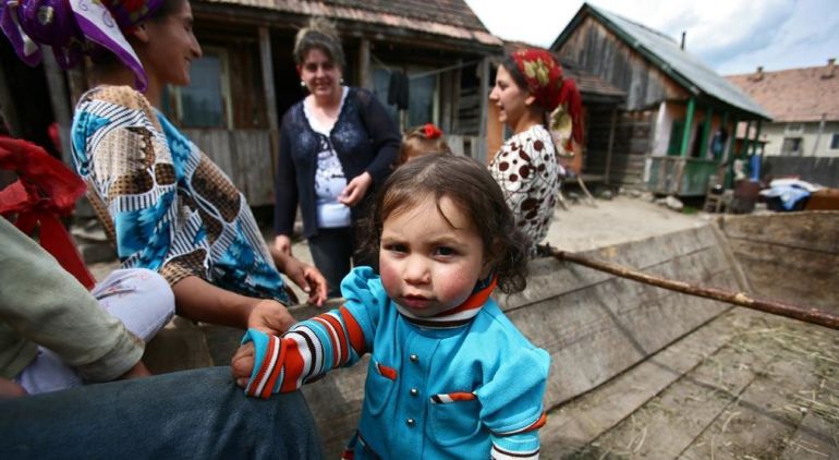 Всяко четвърто дете в България е оставено от своите родители,