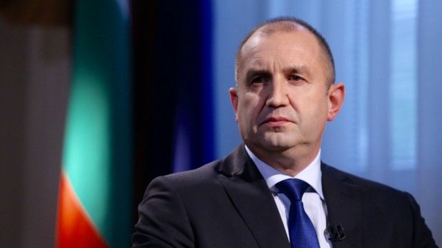 Антон Кутев бивш говорител на служебните правителства на Радев обяви