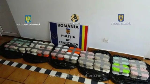 Граничните полицаи в румънския град Калафат са открили в камион,