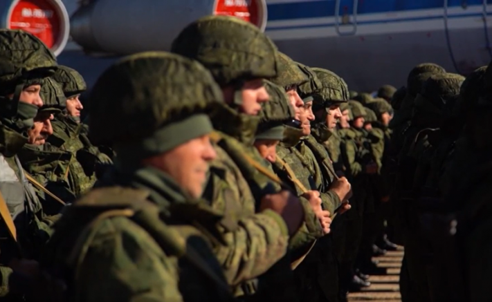Русия набира по около 30 хиляди войници месечно за войната