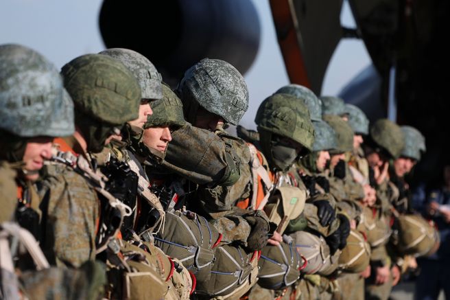 По данни на британското разузнаване половината от руските елитни десантчици