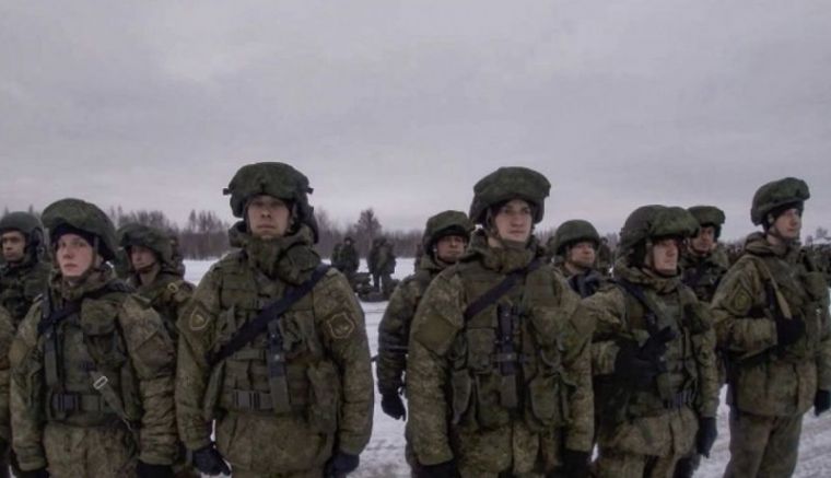Руските кадрови войски формират десантно щурмови бригади които ще действат като