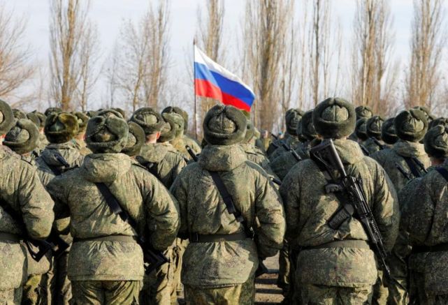 В Луганска област руските нашественици масово са разположили военни постове