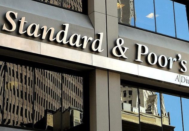 Агенция Стандард енд Пуърс понижи кредитния рейтинг на Русия до