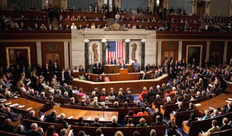 Сенатът на САЩ най накрая одобри пакетен законопроект за предоставяне на