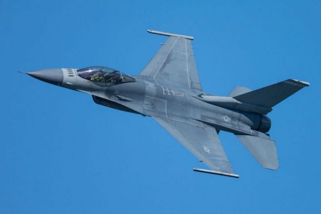 Датското правителство е готово да прехвърли изтребители F 16 на Украйна