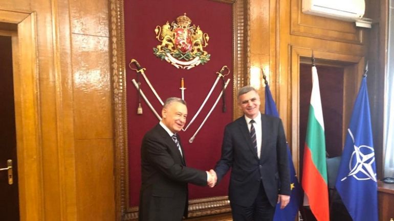 Военният министър Стефан Янев се срещна с посланика на Украйна