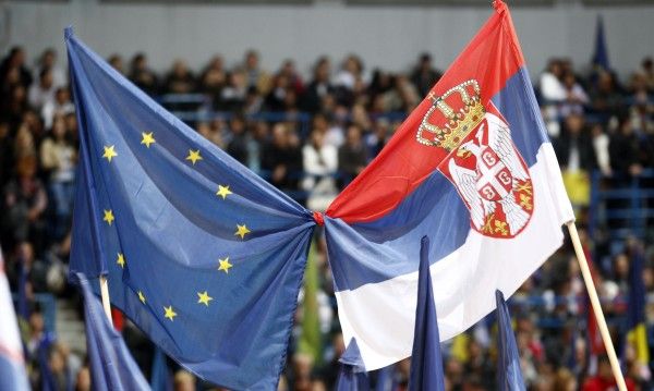 Интересът на сръбските граждани към присъединяване към Европейския съюз намалява